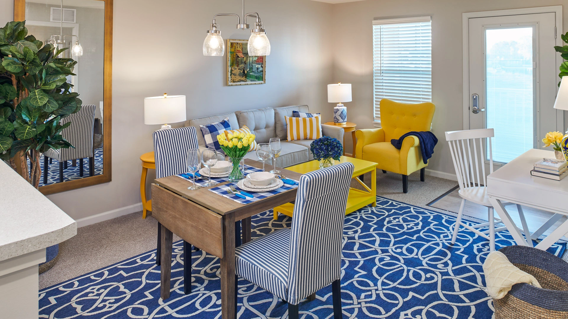 Dining area and living room in an independent living apartment in Bloomfield, MI