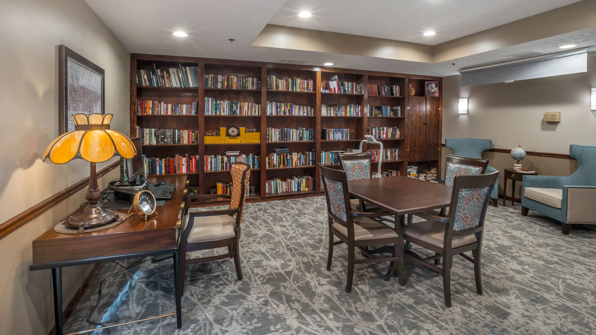 American House in Chattanooga assisted living and memory care facility library