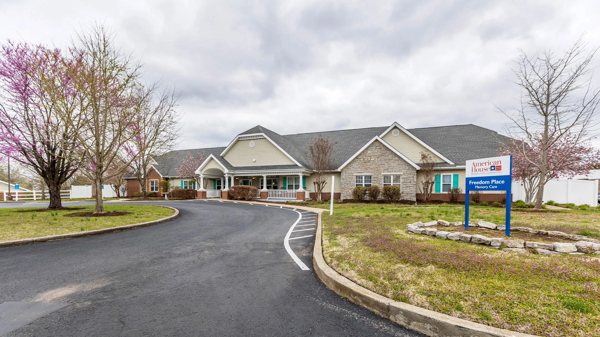Entrance to American House Lebanon assisted living and memory care facility