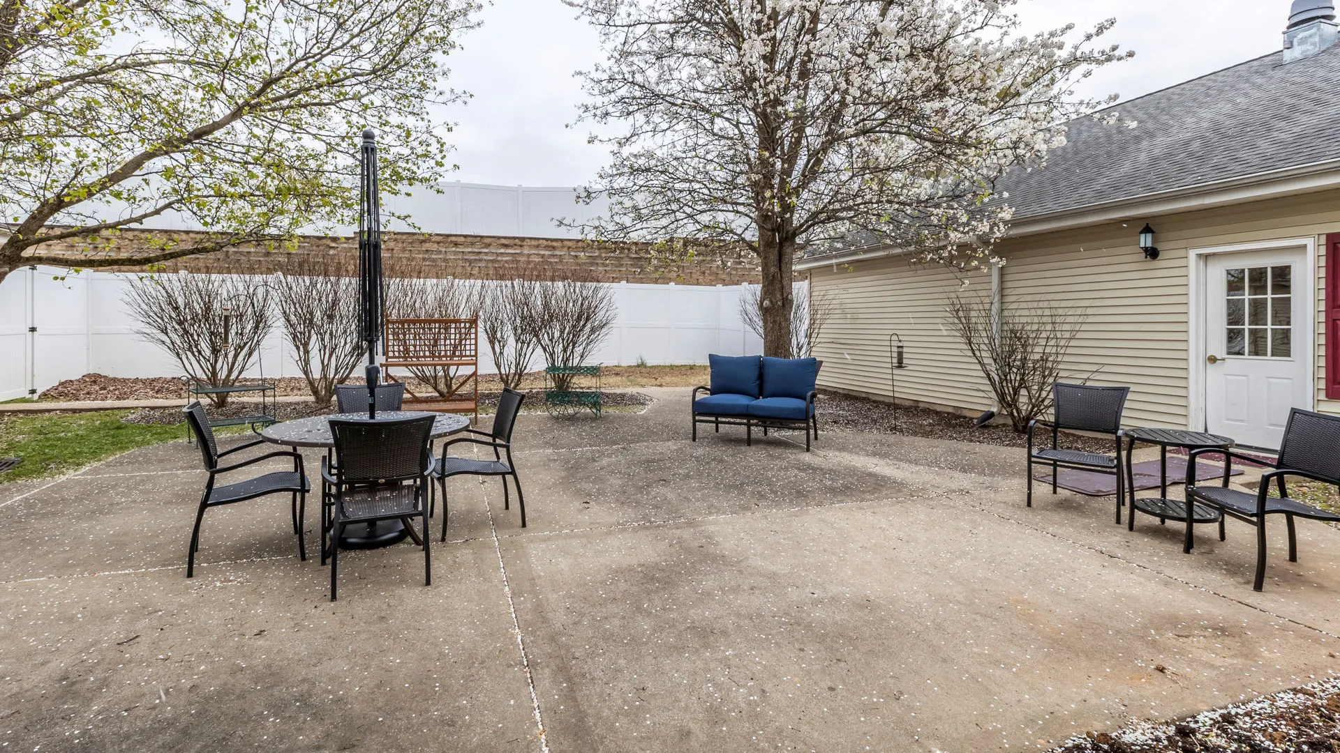 Patio American House Lebanon assisted living and memory care facility