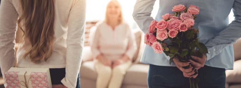 Meaningful Ways to Celebrate Mother’s Day with Seniors