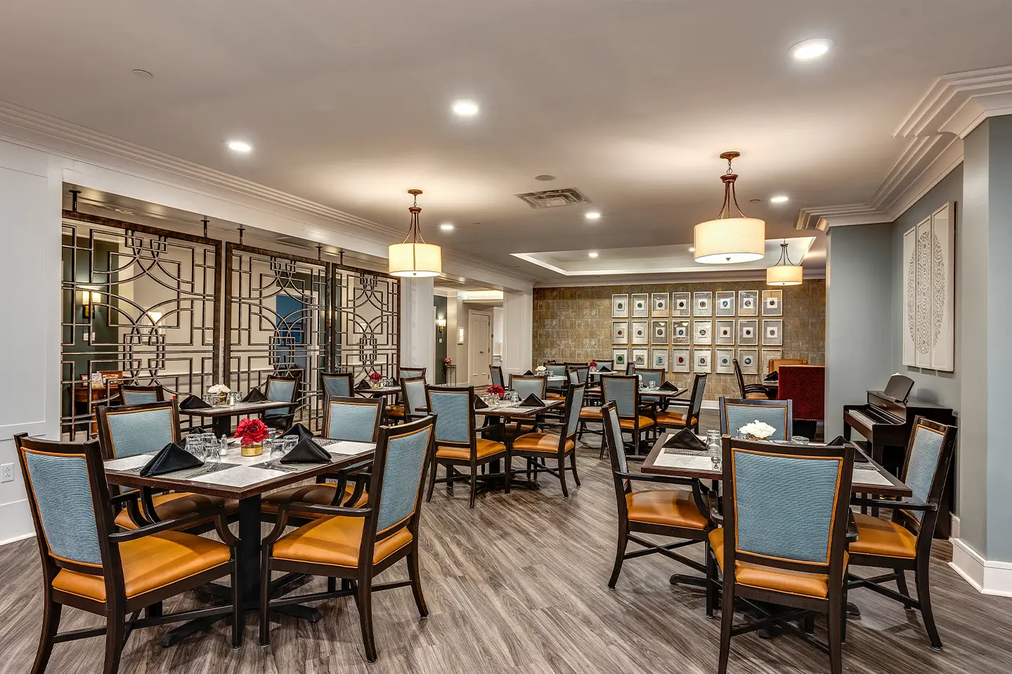 Dining Room at American House Town and Country Assisted Living