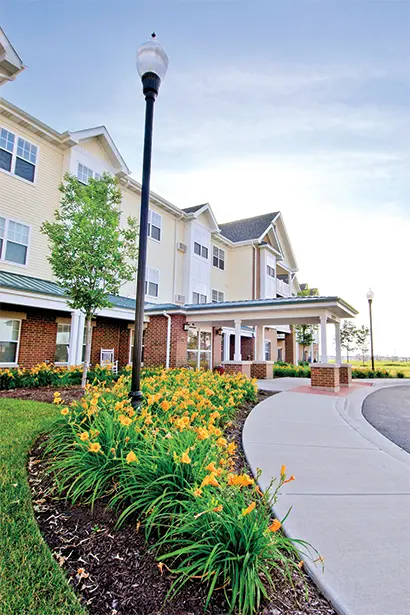 Exterior shot of American House Cedarlake, an elder home community in Plainfield, Illinois