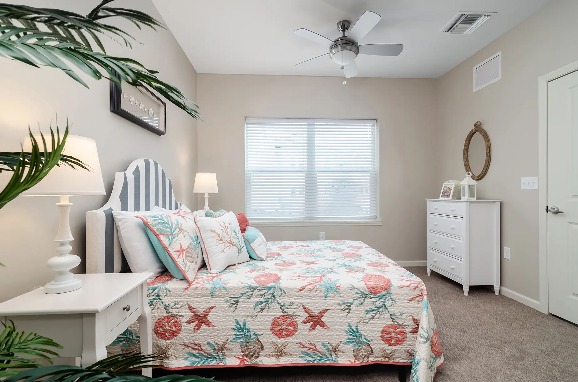 Apartment at American House Fort Myers Senior Living