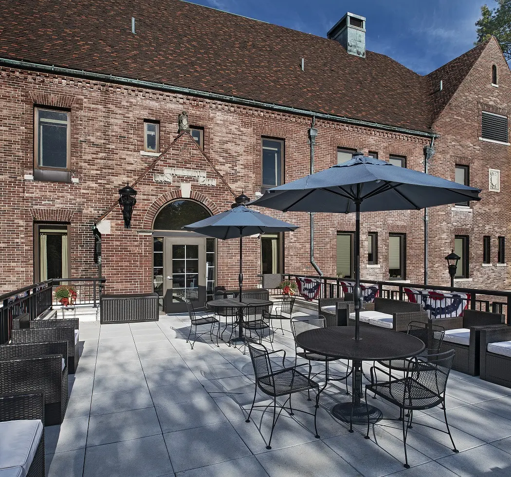 Upper deck patio at American House Cottage Grosse Pointe Senior Living