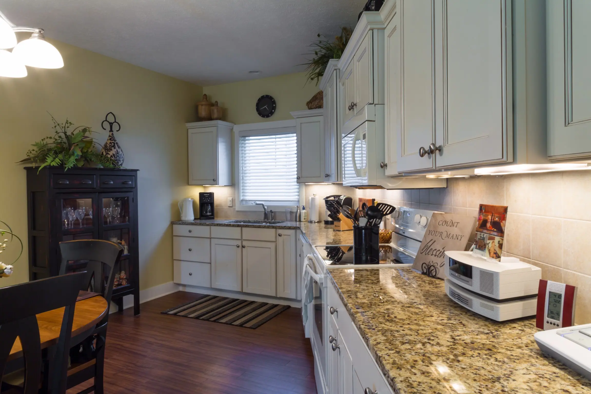 Apartment Kitchen at American House Jenison Retirement Community