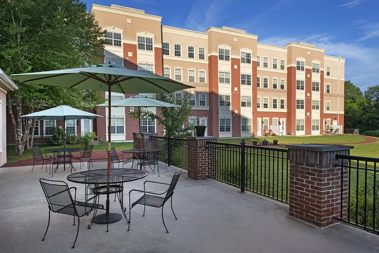 Outdoor patio at American House Keene Assisted Living