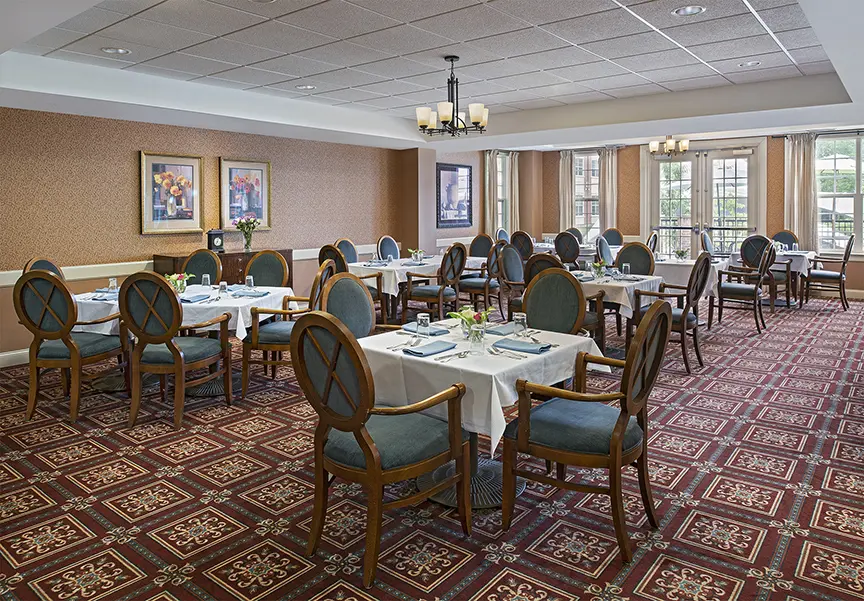 Dinning room at American House Keene Retirement Community