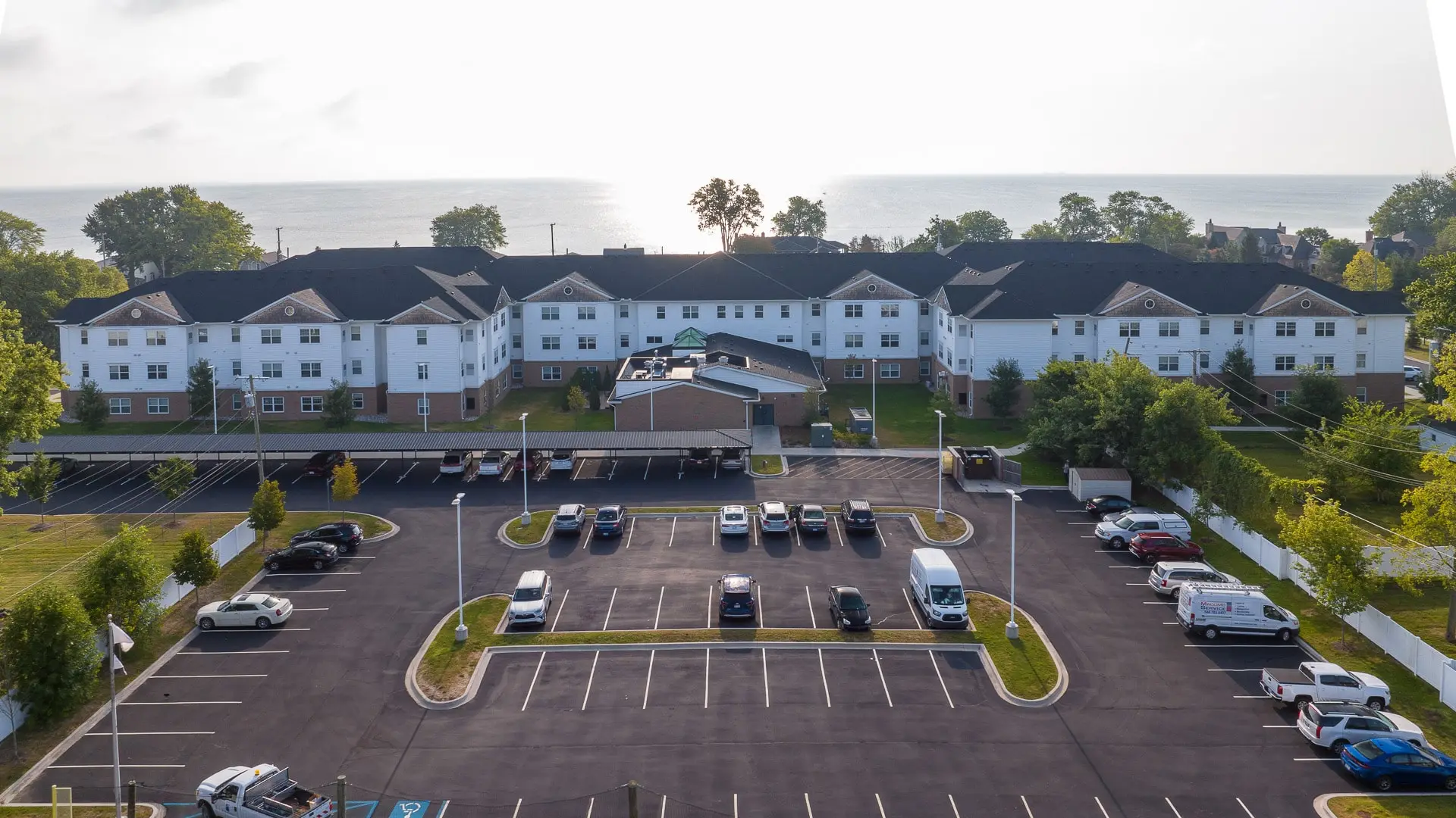 Exterior of American House Lakeshore Assisted Living