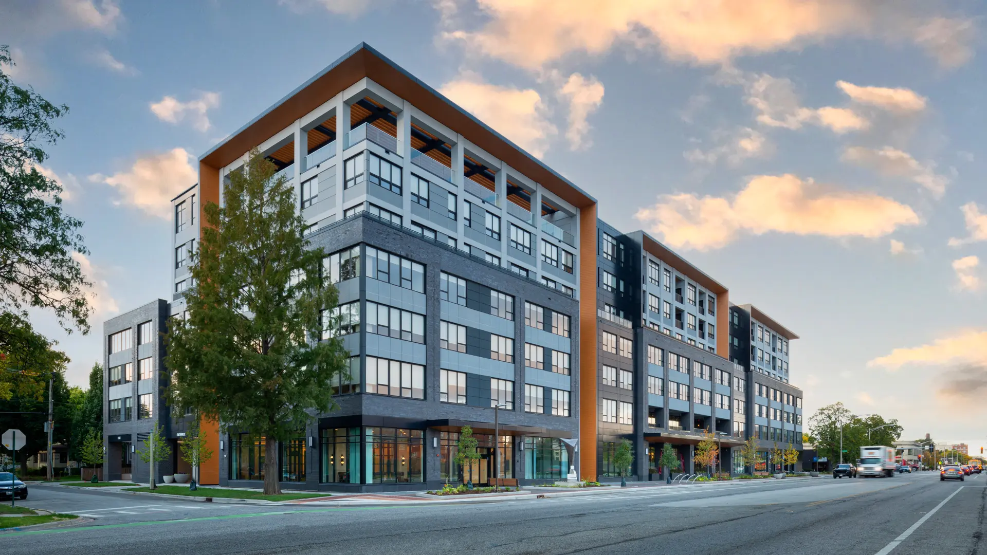 Exterior shot of American House Oak Park, a luxury senior living community in Oak Park, Illinois