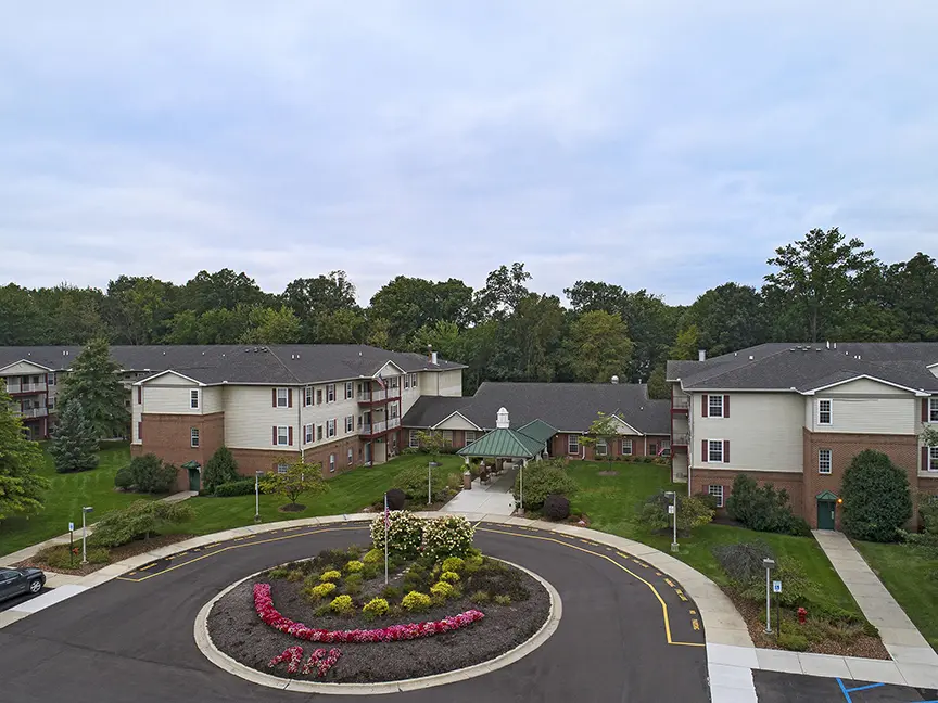 Exterior view of American House Riverview, an assisted living facility in Riverview, Michigan