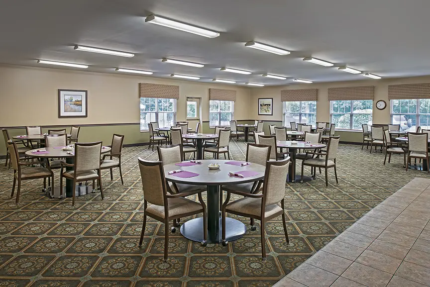 Dining room at American House Riverview, a retirement community in Riverview, Michigan