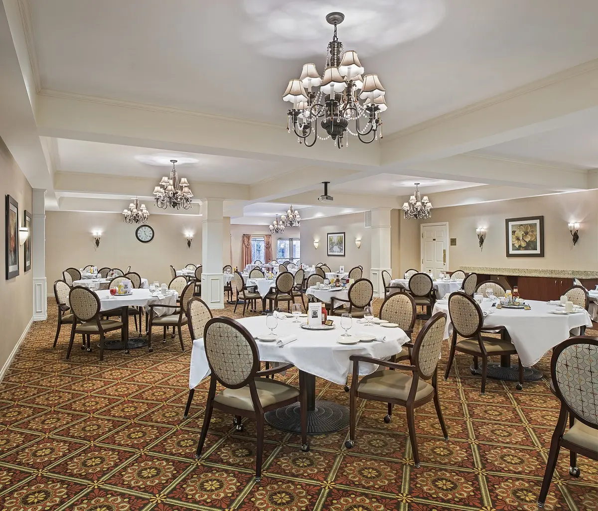 Lavish dining room at American House convalescent home in North Sterling Heights, MI